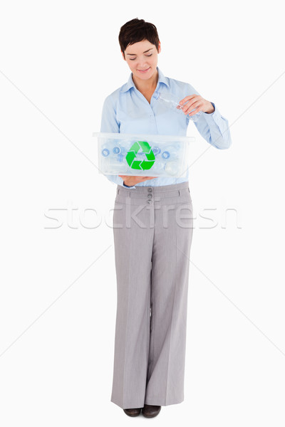 Foto stock: Mulher · vazio · plástico · garrafa · reciclagem · caixa