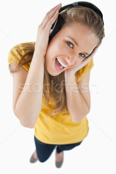 [[stock_photo]]: Fisheye · vue · fille · heureuse · casque · blanche