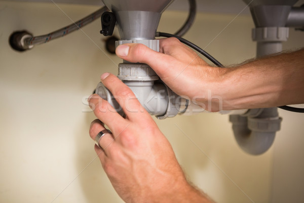 Vízvezetékszerelő megjavít mosdókagyló konyha munka otthon Stock fotó © wavebreak_media