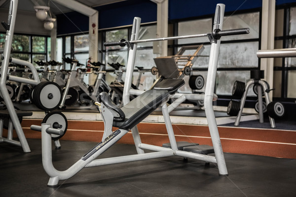 Exercice gymnase sport fitness club [[stock_photo]] © wavebreak_media