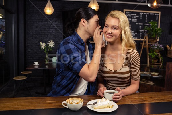 Férfi osztás titok nő kávéház üzlet Stock fotó © wavebreak_media