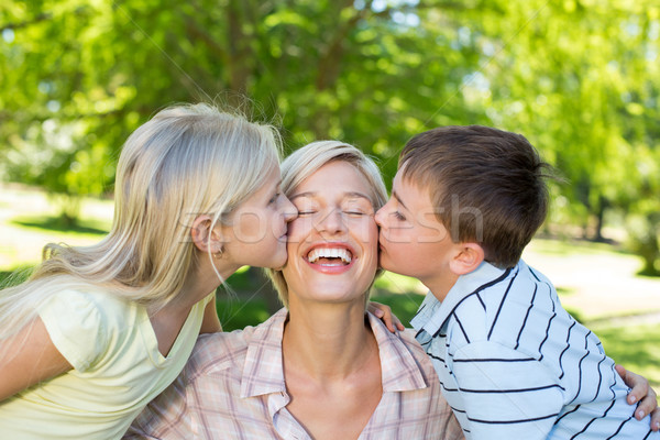 Stock foto: Schwester · Bruder · Küssen · Mutter · Frau