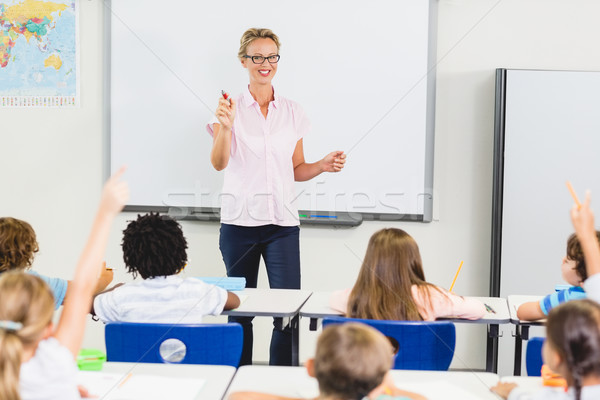 Stockfoto: Leraar · onderwijs · klas · school · vrouw · student