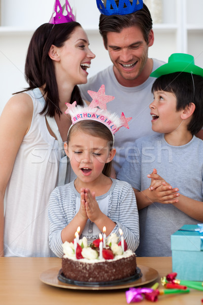 Foto stock: Retrato · família · feliz · aniversário · casa · mulher