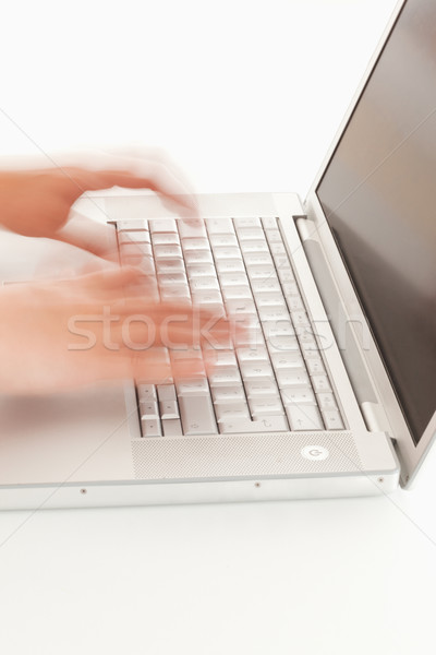 Foto stock: Turva · mãos · teclado · caderno · computador · internet