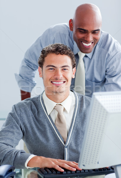 Dois atraente empresários trabalhando computador escritório Foto stock © wavebreak_media