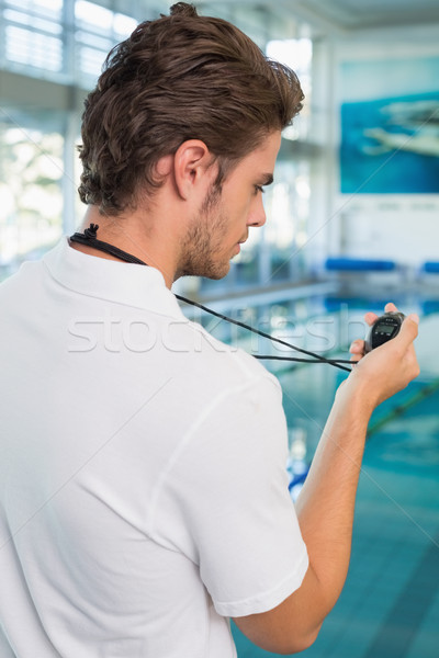 Schwimmen Trainer stehen Pool schauen Stoppuhr Stock foto © wavebreak_media