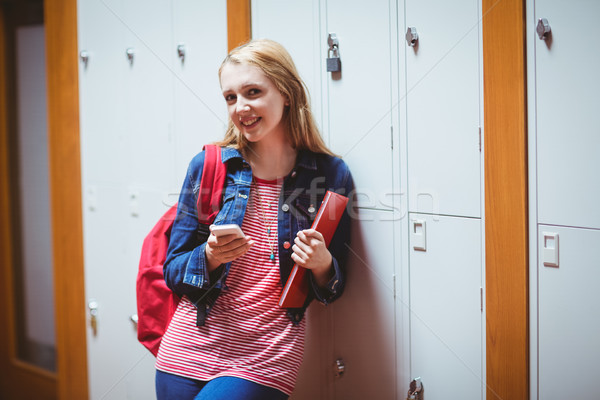 Stockfoto: Mooie · student · rugzak · kastje · smartphone