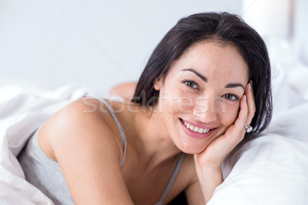 Portrait belle jeune femme heureux maison Homme [[stock_photo]] © wavebreak_media