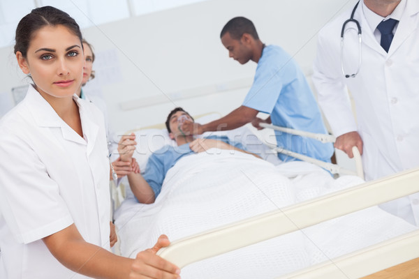 [[stock_photo]]: Infirmière · poussant · lit · patient · urgence · hôpital