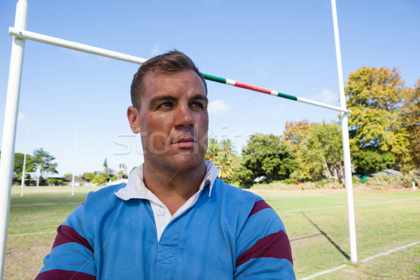 Nachdenklich Rugby Spieler stehen blauer Himmel spielen Stock foto © wavebreak_media