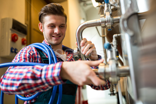 Foto stock: Manutenção · trabalhadores · cervejaria · máquina · fábrica