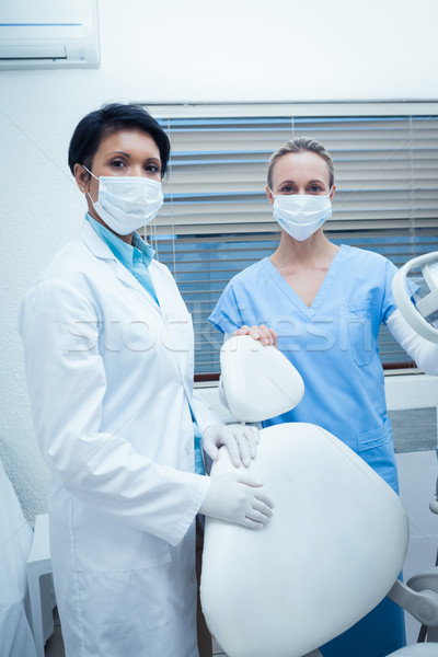 Foto stock: Femenino · dentistas · quirúrgico · máscaras · retrato