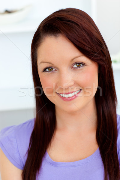 Zdjęcia stock: Portret · piękna · kobieta · uśmiechnięty · kamery · domu · kobieta