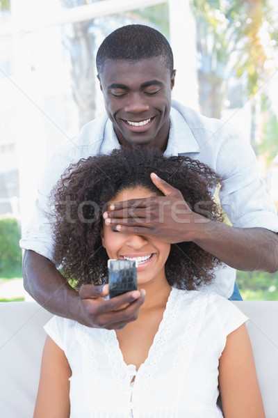 Férfi szemek barátnő javaslat otthon nappali Stock fotó © wavebreak_media