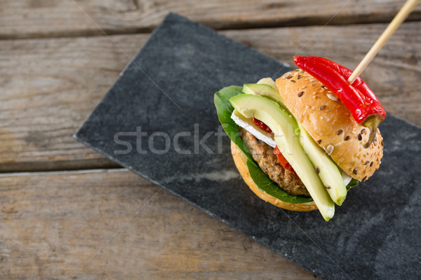 表示 ハンバーガー ハラペニョ 唐辛子 木製のテーブル 木材 ストックフォト © wavebreak_media