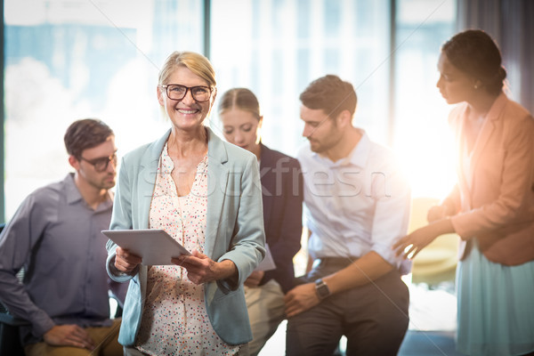 Foto stock: Empresária · digital · comprimido · homem