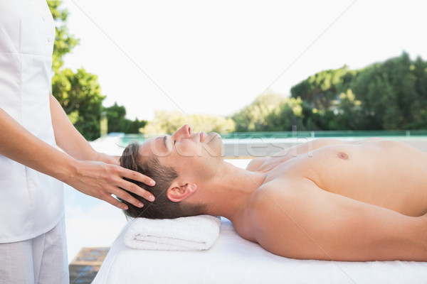Békés férfi fej masszázs kívül fürdő Stock fotó © wavebreak_media