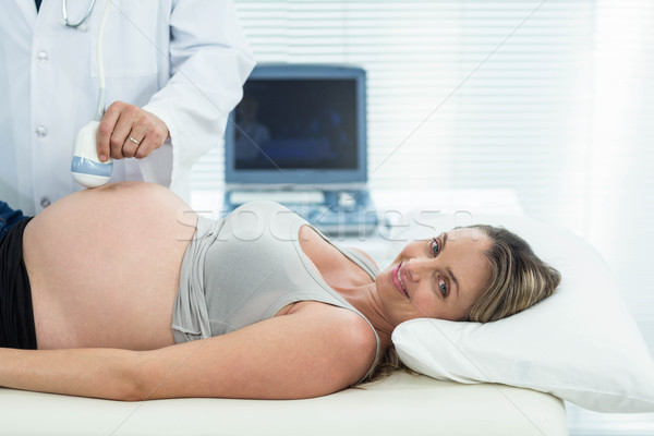 [[stock_photo]]: Femme · enceinte · ultrasons · traitement · hôpital · femme · médecin