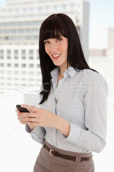 Foto stock: Sorrindo · móvel · em · linha · reta · à · frente