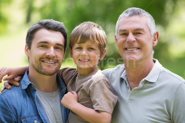 ストックフォト: 祖父 · 父から息子 · 笑みを浮かべて · 公園 · ぼやけた · 家族