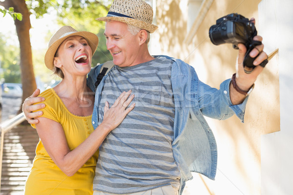 Stockfoto: Gelukkig · toeristische · paar · stad