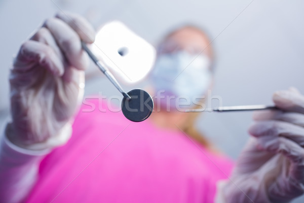 Foto stock: Dentista · máscara · cirúrgica · ferramentas · paciente · dental