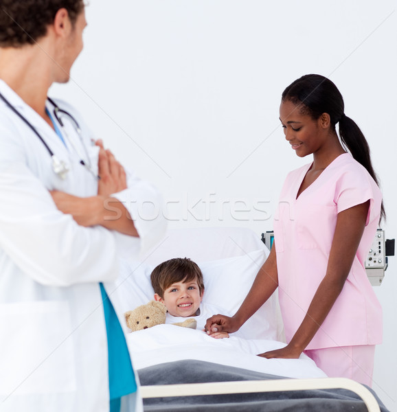Gyermekorvos nővér kicsi fiú üzlet férfi Stock fotó © wavebreak_media