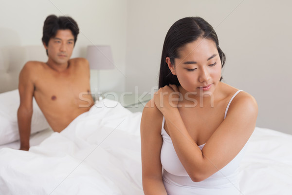 Foto stock: Amigo · mirando · compañera · sesión · cama