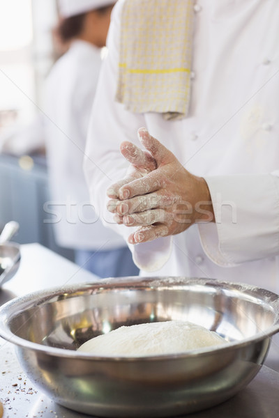 ストックフォト: パン · 拍手 · 小麦粉 · 手 · キッチン · ベーカリー