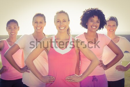 Stock foto: Lachen · Frauen · tragen · rosa · Brustkrebs · Frau