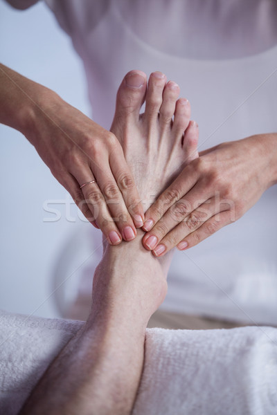 Stóp masażu pacjenta kliniki stary zawodowych Zdjęcia stock © wavebreak_media