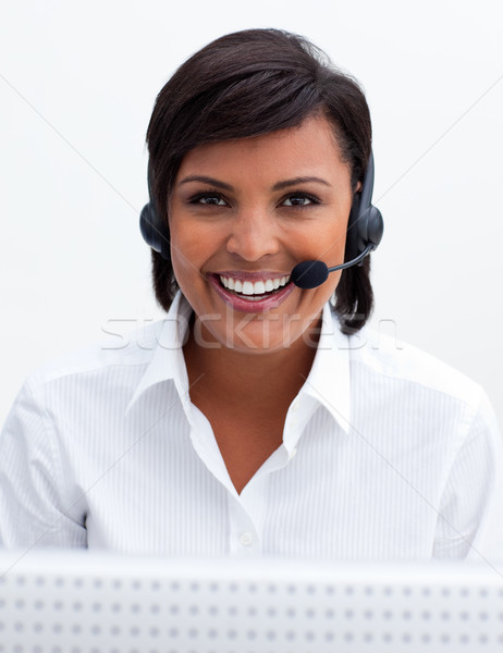 Jonge klantenservice agent hoofdtelefoon call center kantoor Stockfoto © wavebreak_media