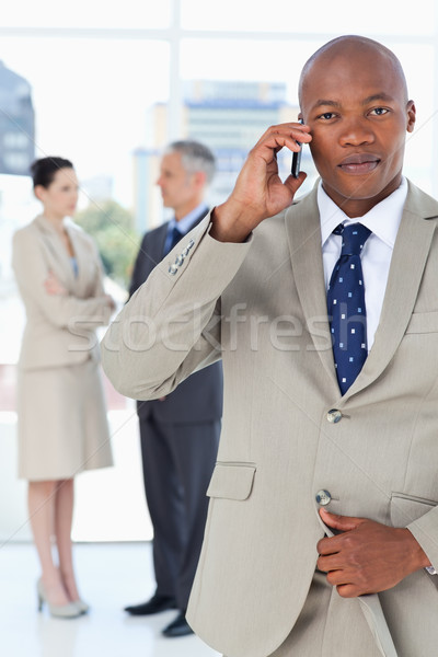 Stock foto: Jungen · ernst · Manager · sprechen · Telefon · Team