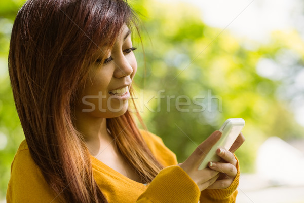 Foto stock: Mujer · hermosa · parque · hermosa · teléfono