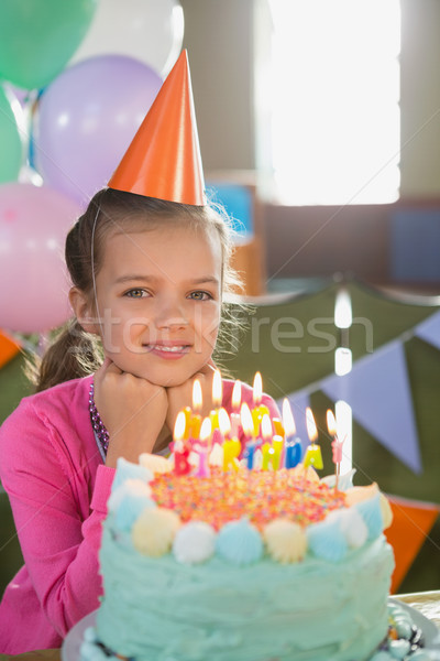 Cumpleanos nina torta casa retrato amor Foto stock © wavebreak_media