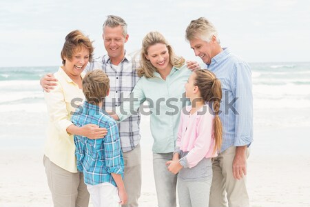 Többgenerációs család elvesz kép tengerpart lány férfi Stock fotó © wavebreak_media