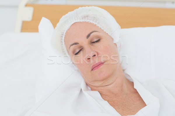 Patiënt slapen bed ziekenhuis vrouw Stockfoto © wavebreak_media