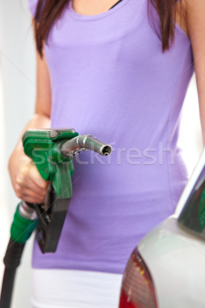 Mulher carro posto de gasolina mão Foto stock © wavebreak_media