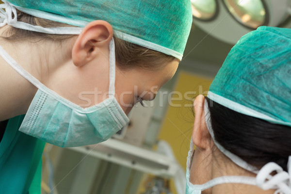 Stock foto: Zwei · Frauen · Chirurgen · chirurgisch · Zimmer · glücklich · Gesundheit