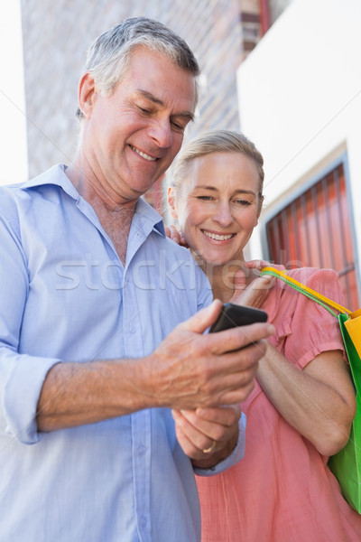 Stockfoto: Gelukkig · naar · smartphone