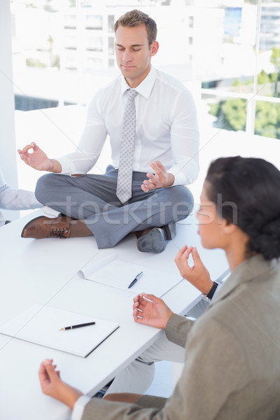 Foto stock: Equipo · de · negocios · relajante · oficina · negocios · hombre