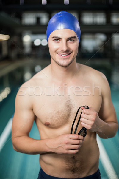S'adapter homme lunettes piscine eau [[stock_photo]] © wavebreak_media