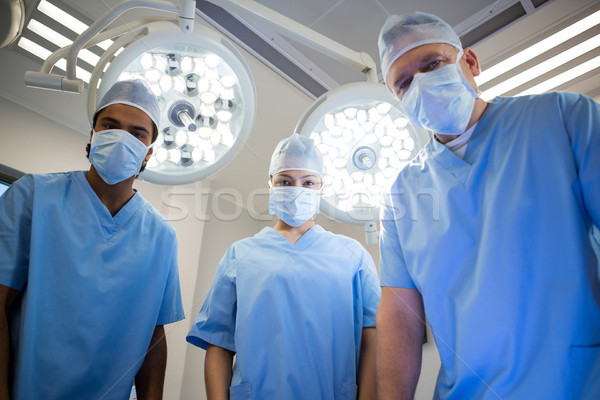 Stock foto: Porträt · Chirurg · stehen · Betrieb · Zimmer · Krankenhaus