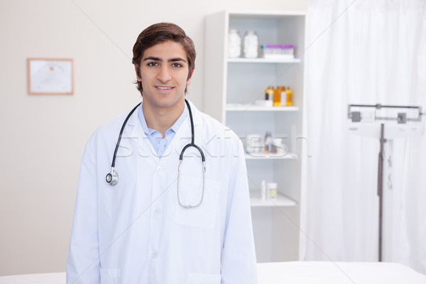 Sorridere giovani medico di sesso maschile piedi salute medicina Foto d'archivio © wavebreak_media