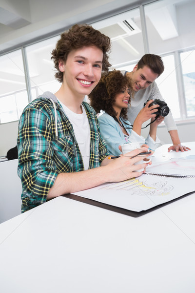 Studenten arbeiten Bild Kamera College Frau Stock foto © wavebreak_media