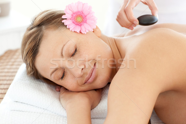 Portret kobieta kwiat masażu tabeli ciało Zdjęcia stock © wavebreak_media