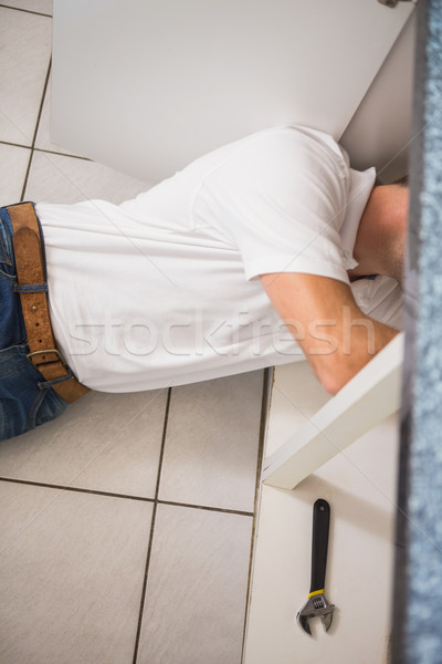 Hydraulik umywalka kuchnia człowiek pracy Zdjęcia stock © wavebreak_media