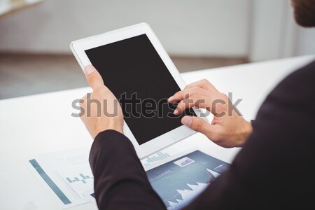 Zakenman digitale tablet internet man Stockfoto © wavebreak_media