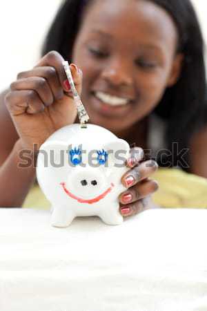 Boldog tinilány pénz persely fehér kéz Stock fotó © wavebreak_media